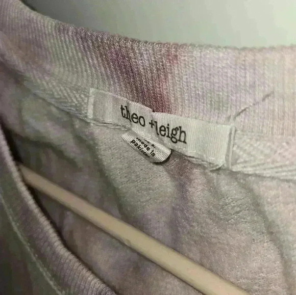 Theo + Leigh Sweatshirt Size:XL - Picture 3 of 3